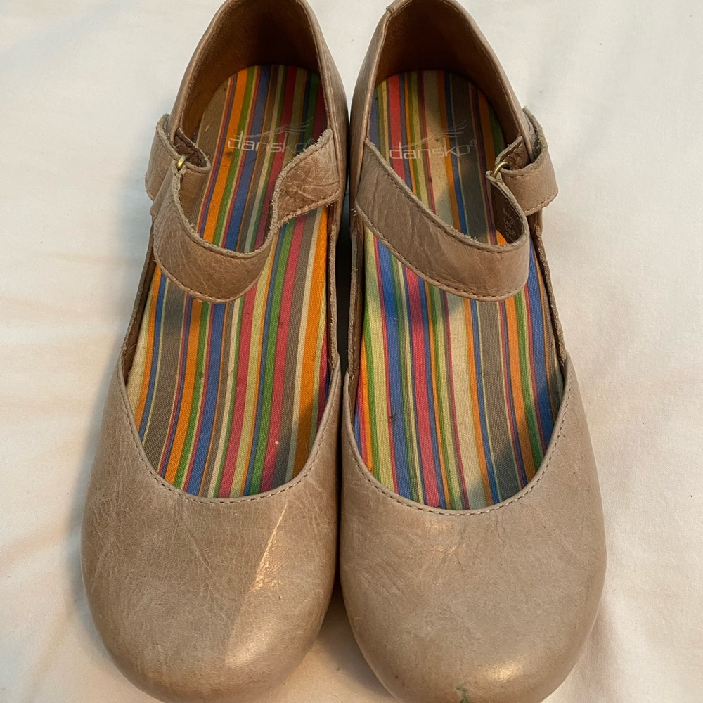 Dansko clogs with velcro strap. Size 39
